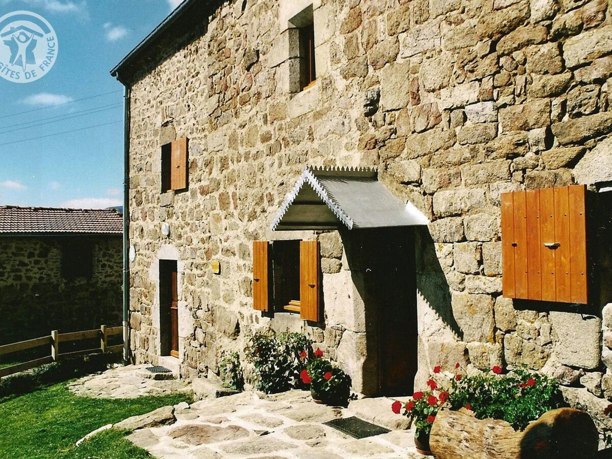 Gîte Les Cèdres - Ferme XVIe siècle, cheminée, 6 pers. - Photo 1