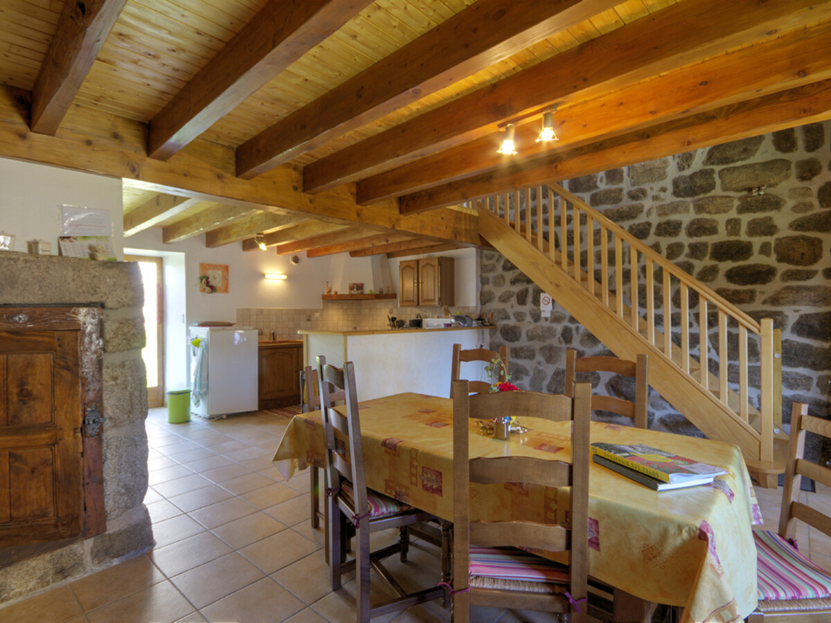 Gîte Les Cèdres - Ferme XVIe siècle, cheminée, 6 pers. - Photo 2