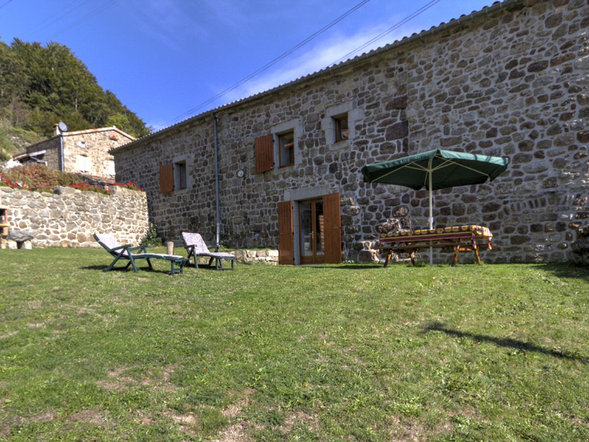 Gîte Les Cèdres - Ferme XVIe siècle, cheminée, 6 pers. - Photo 14