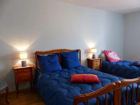 Gîte 11 pers. Montagne Bourbonnaise, jardin clos, animaux : photo 17