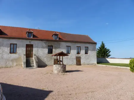 Gîte 11 pers. Montagne Bourbonnaise, jardin clos, animaux : photo 19