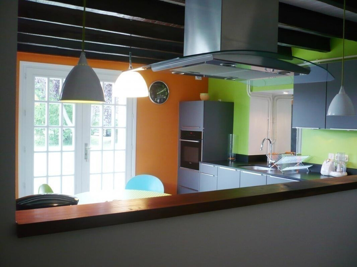 Gîte 6 personnes, jardin 2 000 m² et cheminée à Renaison - Photo 9