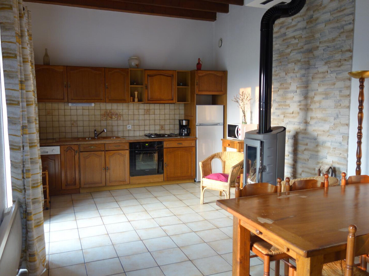 Gîte 80m² Terrasse Ouest, Poêle & Jeux Enfants - Photo 2