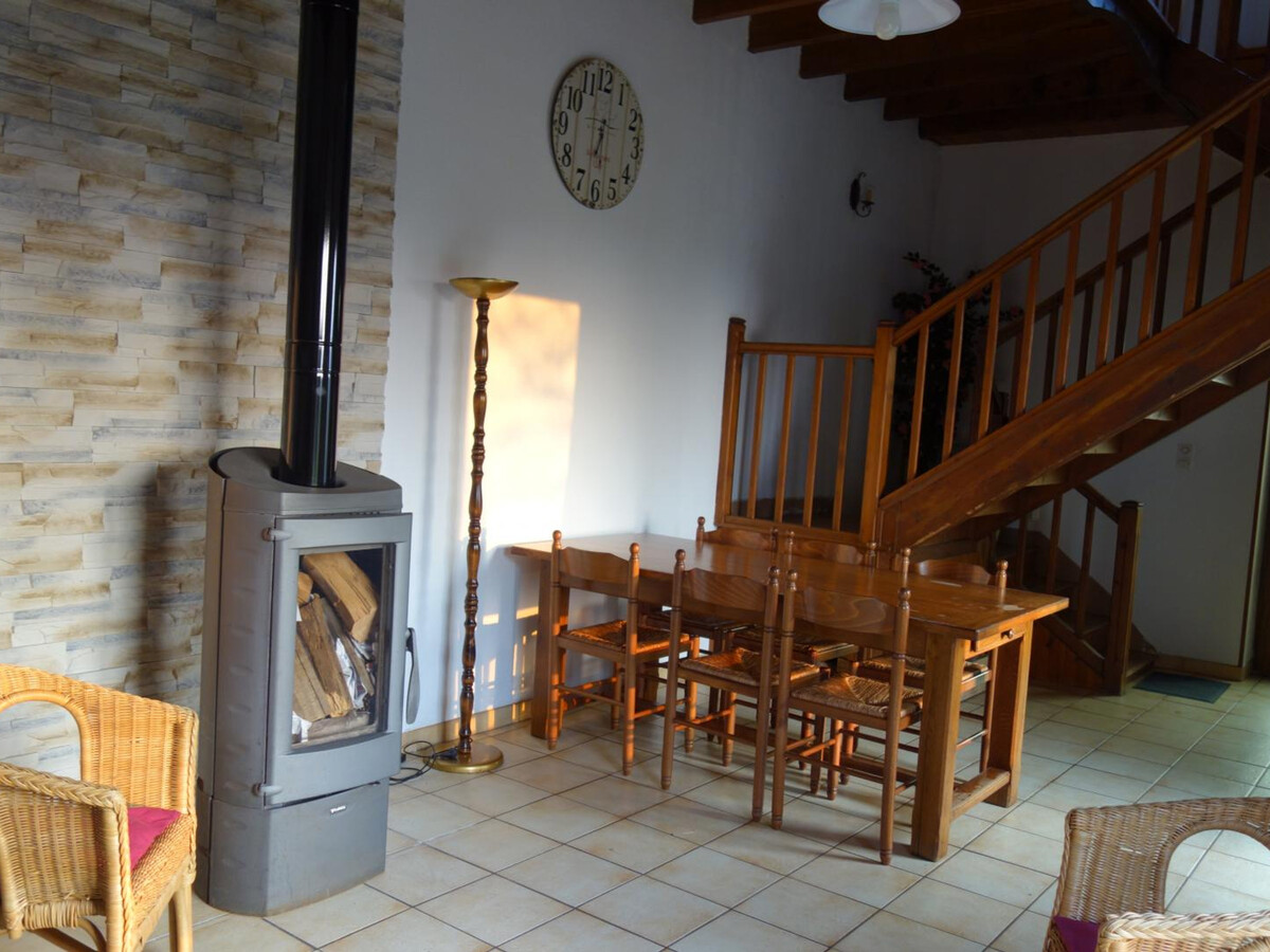 Gîte 80m² Terrasse Ouest, Poêle & Jeux Enfants - Photo 4