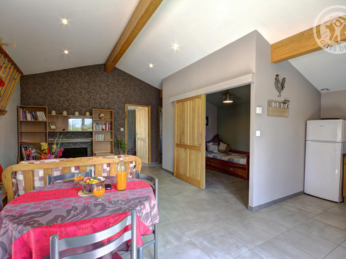 Le Champ Bourru, gîte 56 m² avec jardin à Genilac - Photo 5