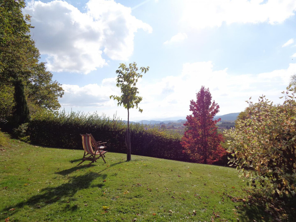 Gîte Blayot, 8 pers. à 740 m, vue Monts du Forez - Photo 5