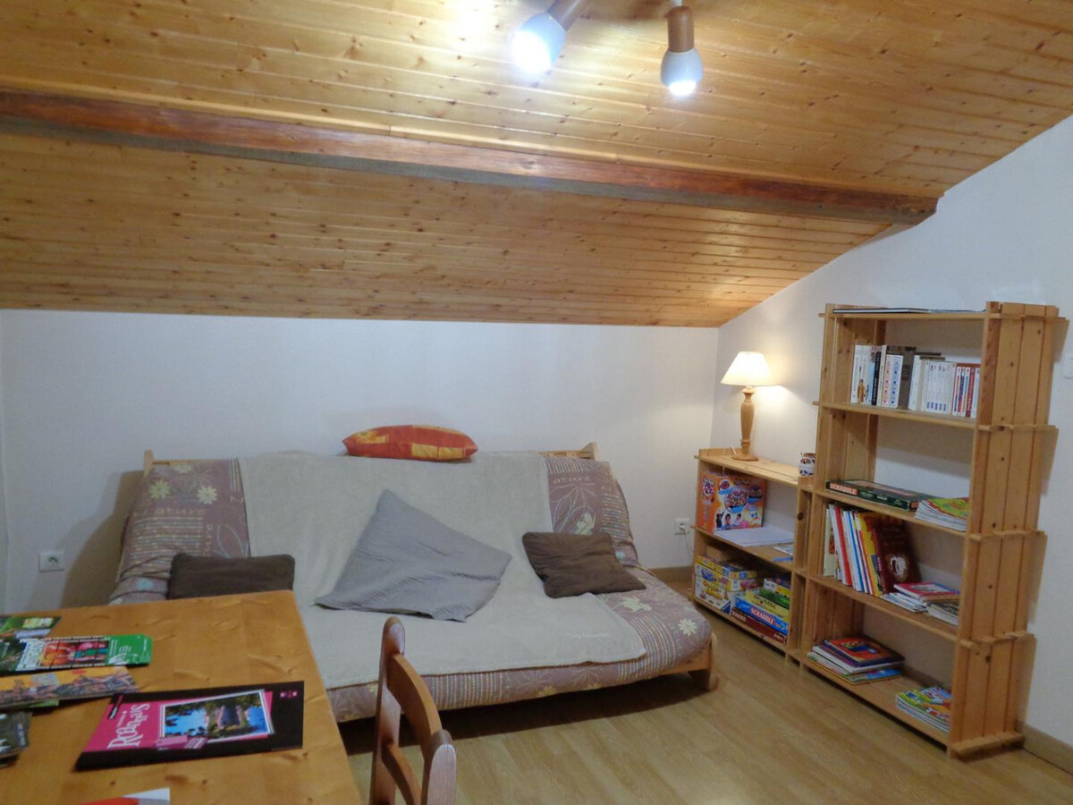 Gîte Blayot, 8 pers. à 740 m, vue Monts du Forez - Photo 12