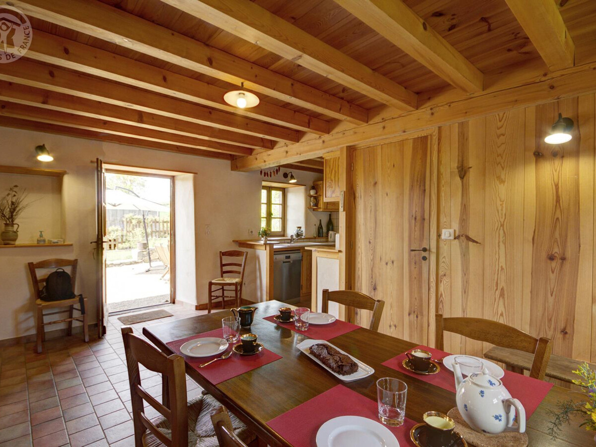 Grange rénovée 95 m² avec jardin clos, Virigneux - Photo 5