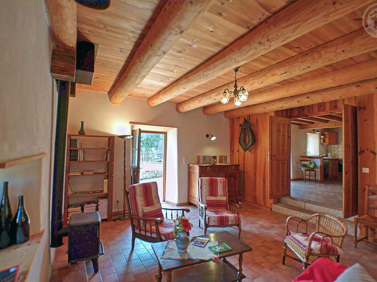 Grange rénovée 95 m² avec jardin clos, Virigneux - Photo 10