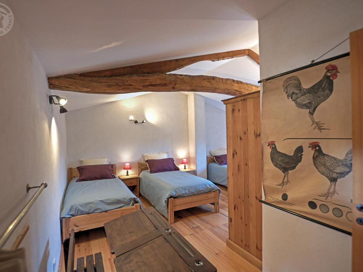 Grange rénovée 95 m² avec jardin clos, Virigneux - Photo 15