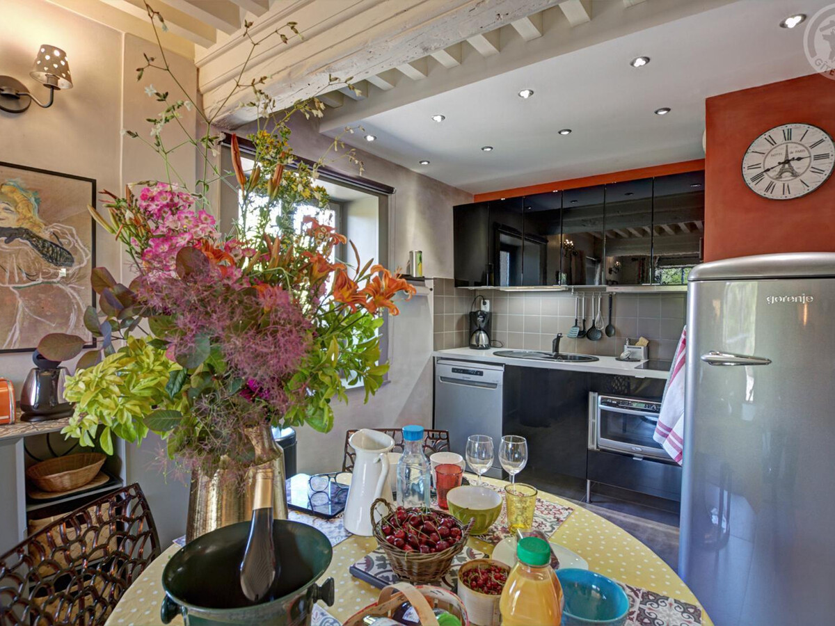 Gîte duplex 68 m² en village médiéval, jardin 400 m² - Photo 5