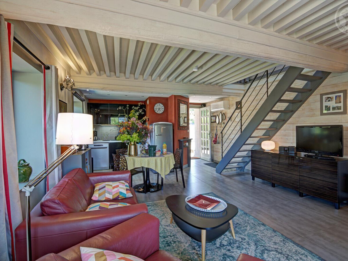 Gîte duplex 68 m² en village médiéval, jardin 400 m² - Photo 9