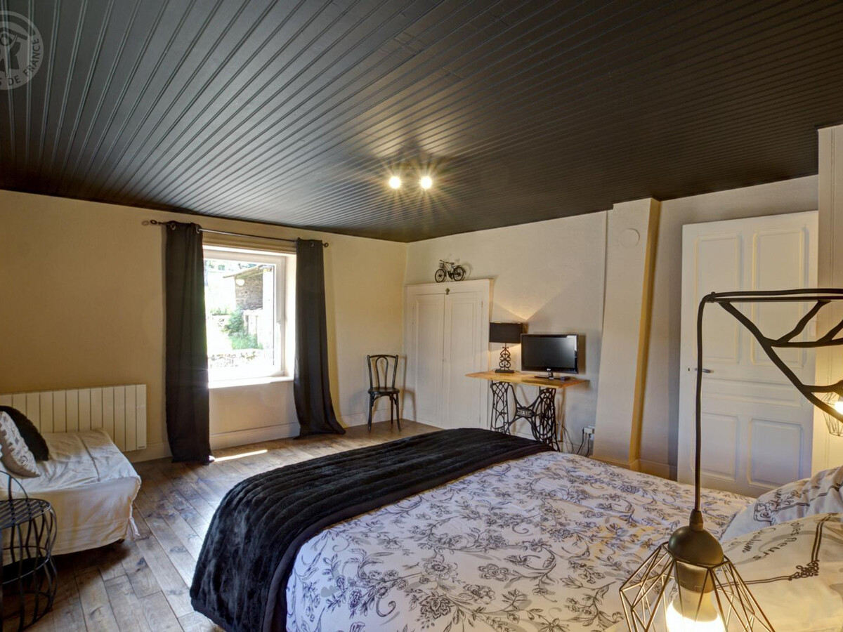 Gîte rural 5 pers. avec piscine chauffée à Belmont-de-la-Loire - Photo 18