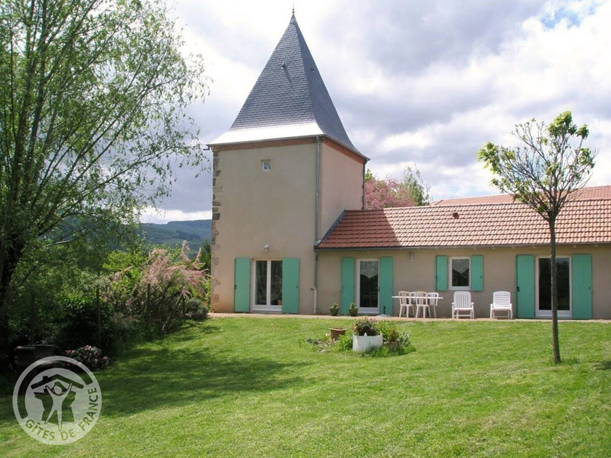 Ancien colombier aménagé, 85 m², jardin 450 m² à Lentigny - Photo 1