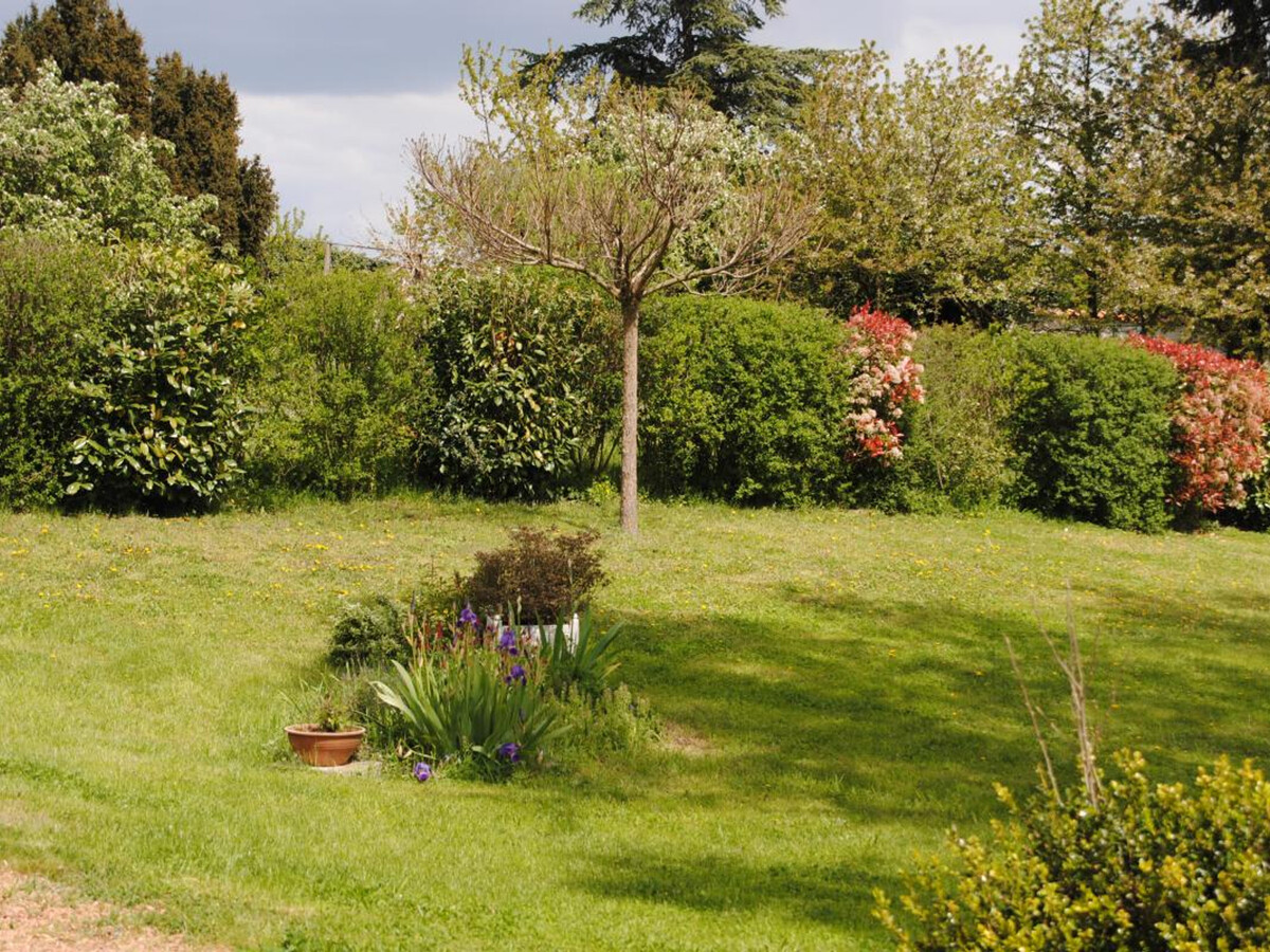 Ancien colombier aménagé, 85 m², jardin 450 m² à Lentigny - Photo 11