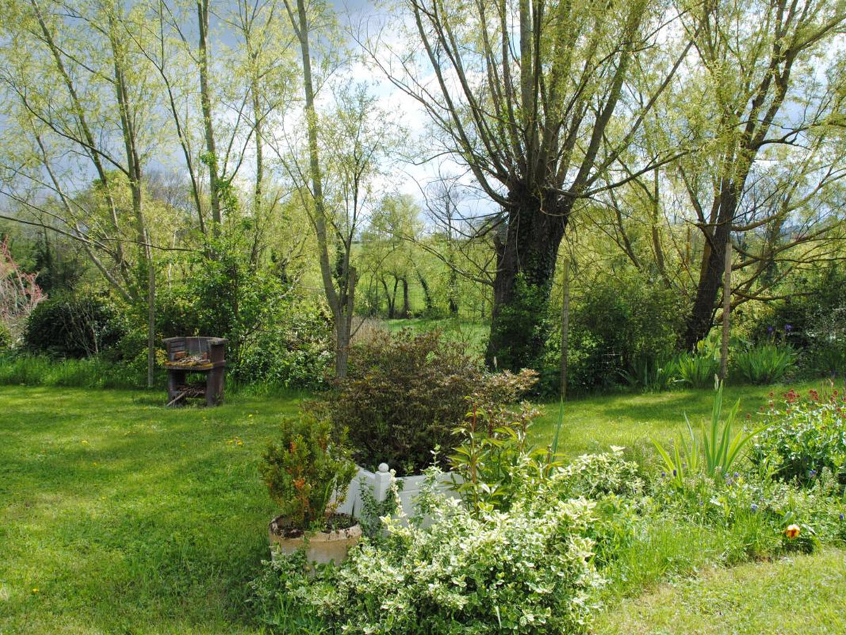 Ancien colombier aménagé, 85 m², jardin 450 m² à Lentigny - Photo 12