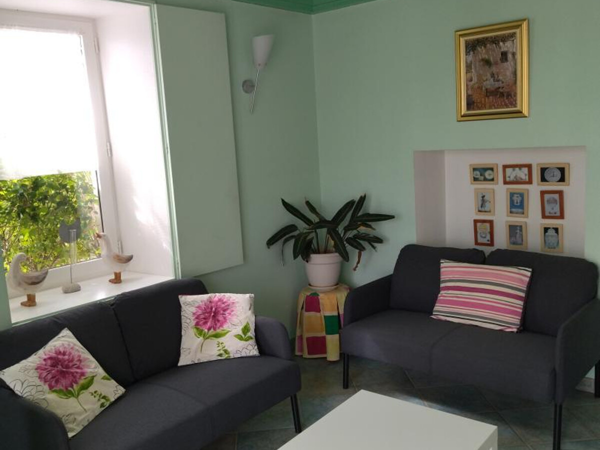 Ancien colombier aménagé, 85 m², jardin 450 m² à Lentigny - Photo 14