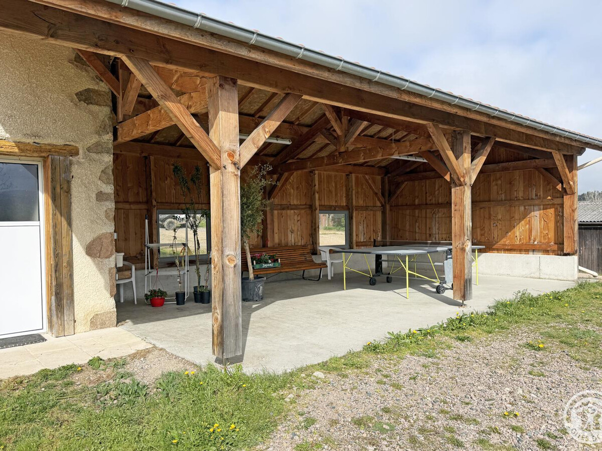 Gîte 180 m² avec piscine intérieure chauffée à Saint-Priest-la-Prugne - Photo 18
