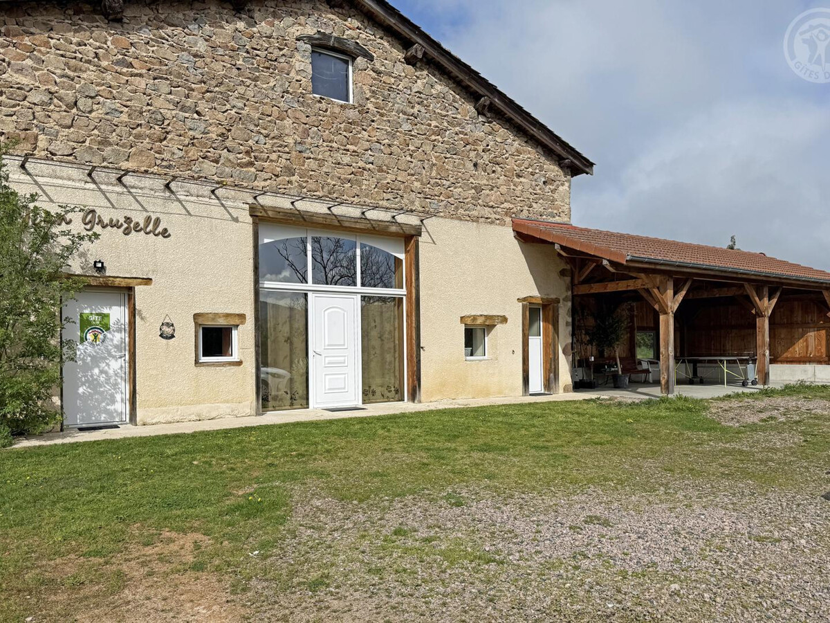 Gîte 180 m² avec piscine intérieure chauffée à Saint-Priest-la-Prugne - Photo 19