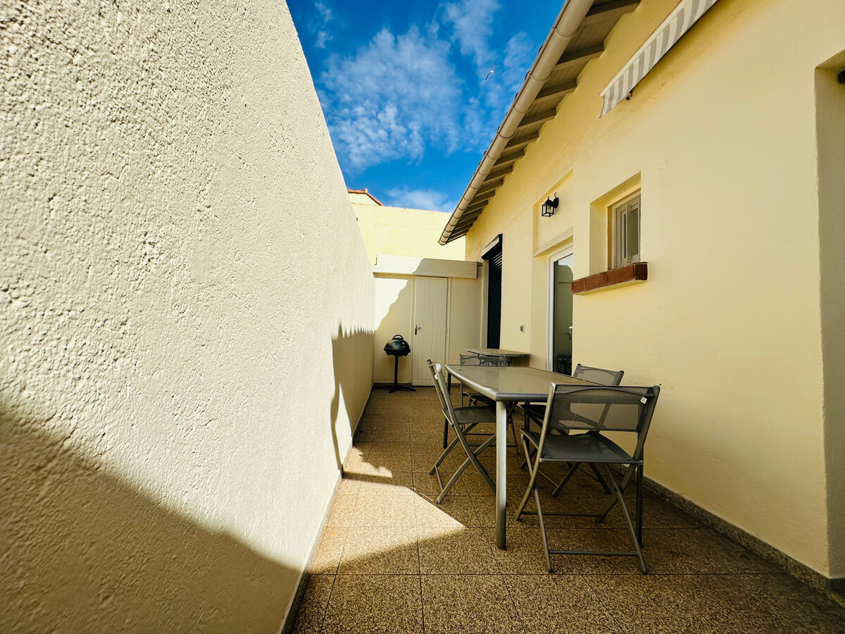 Maison 2 chambres avec terrasse près des quais - Photo 2