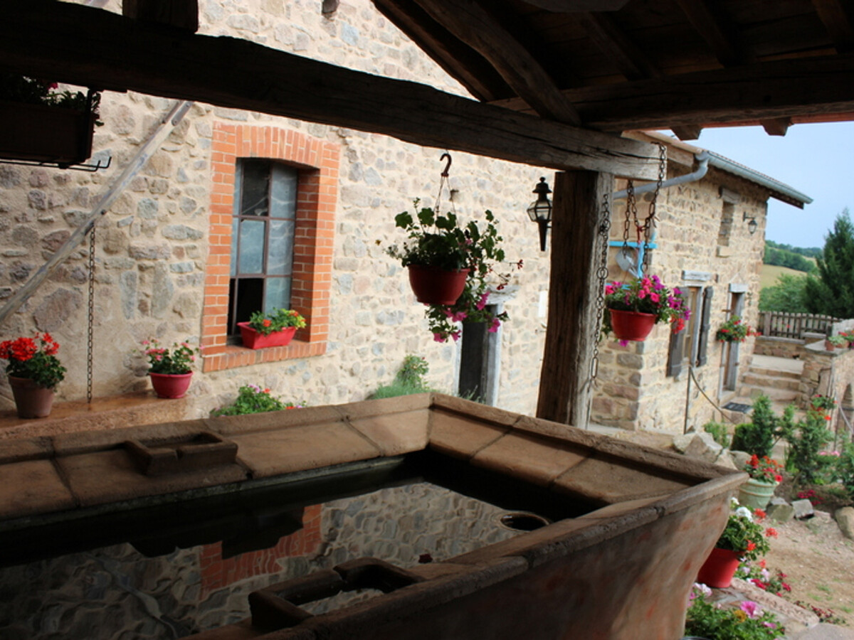 Gîte en pierre avec four à pain, poêle et jardin de 700 m² - Photo 16