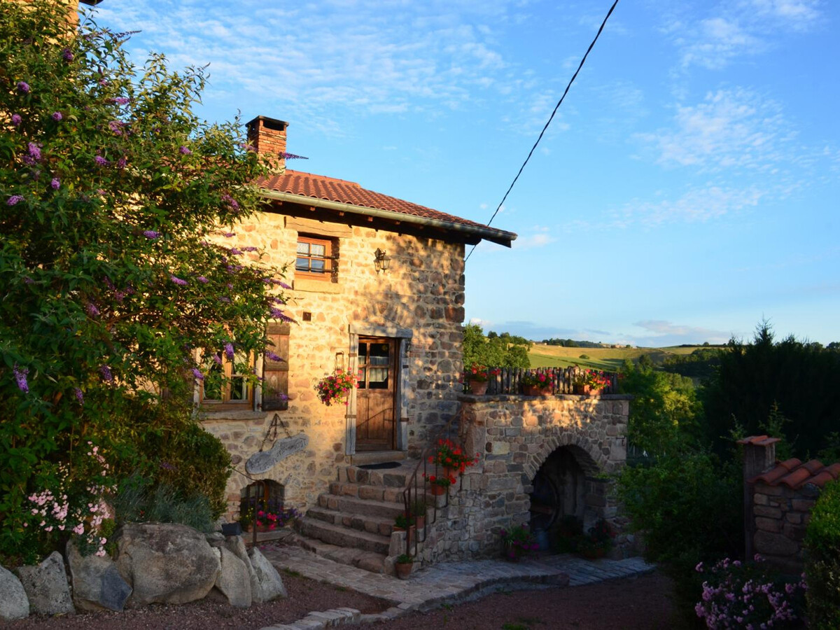 Gîte en pierre avec four à pain, poêle et jardin de 700 m² - Photo 20