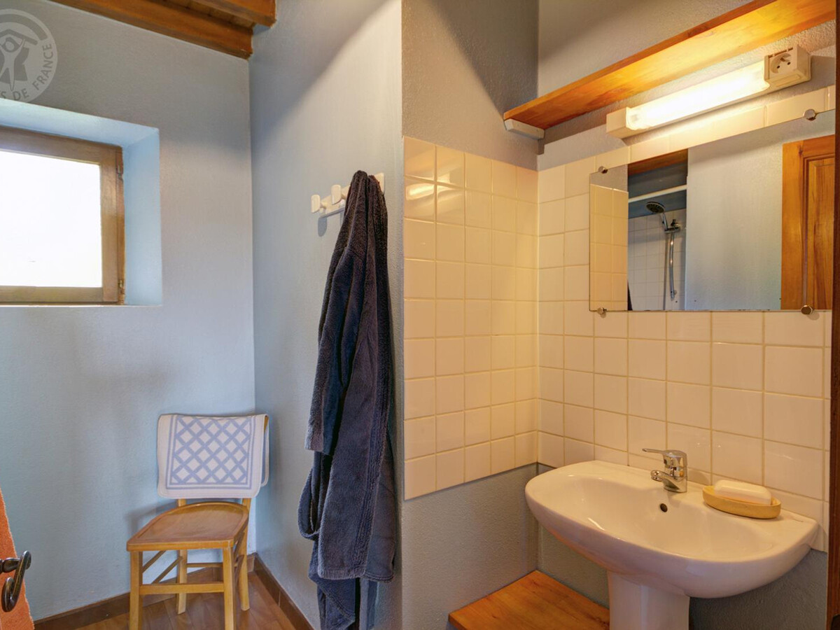 Gîte 6 pers. à 500m des pistes, terrain privatif - Photo 13