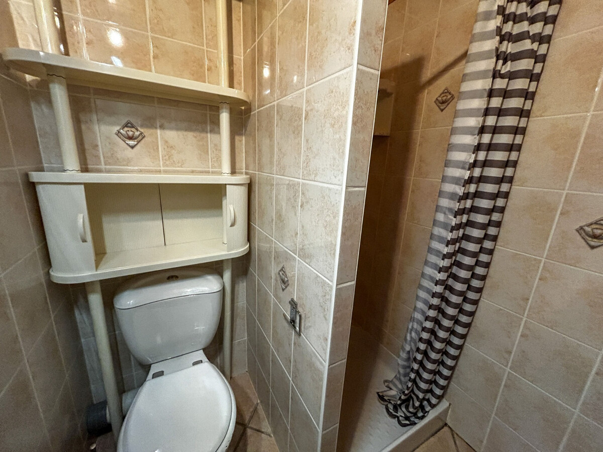 Chalet 16 pers. à Bernex, 5 chambres, vue montagne - Photo 15