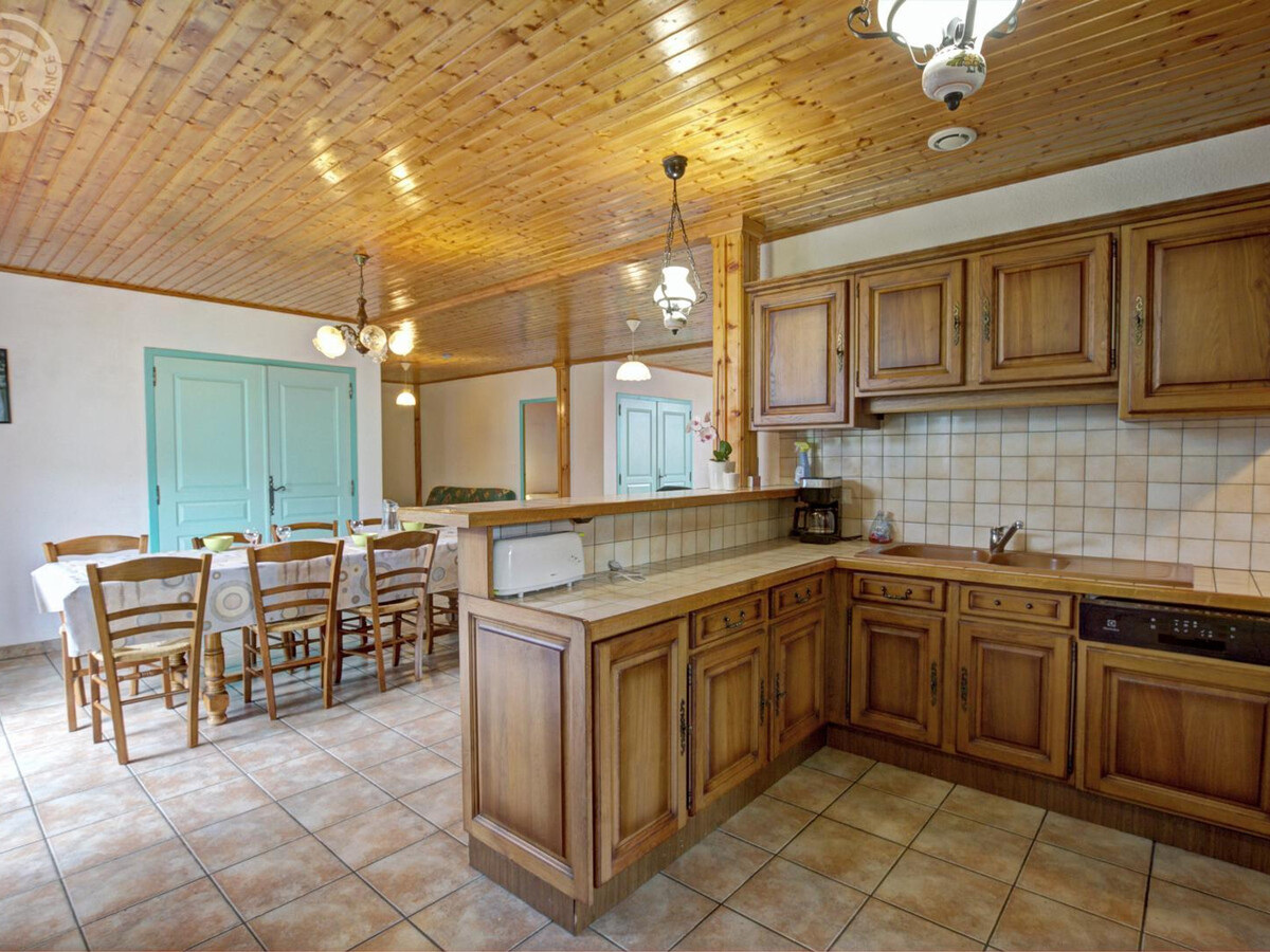 Gîte 11 pers. à 930 m, poêle à bois, parc Livradois-Forez - Photo 7