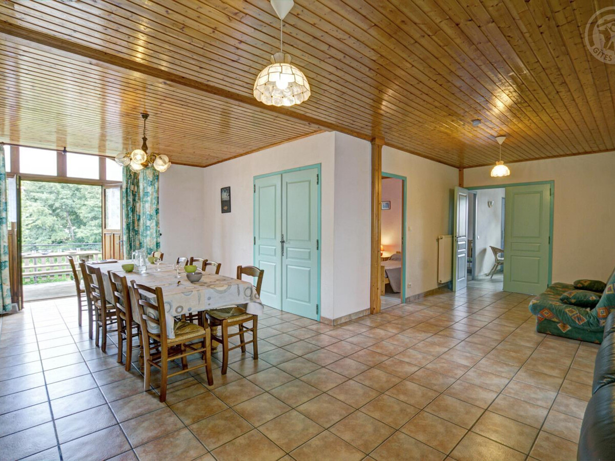 Gîte 11 pers. à 930 m, poêle à bois, parc Livradois-Forez - Photo 11