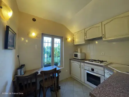 Duplex charmant au cœur du Pays des haras avec jardin paisible et WiFi - Photo 3