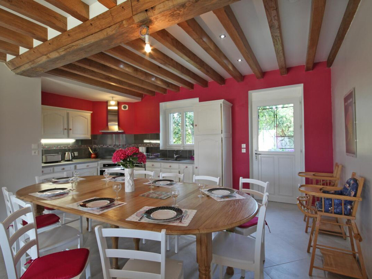 Gîte 9 personnes, 4 chambres, jardin 1600m² à Juvigny - Photo 3