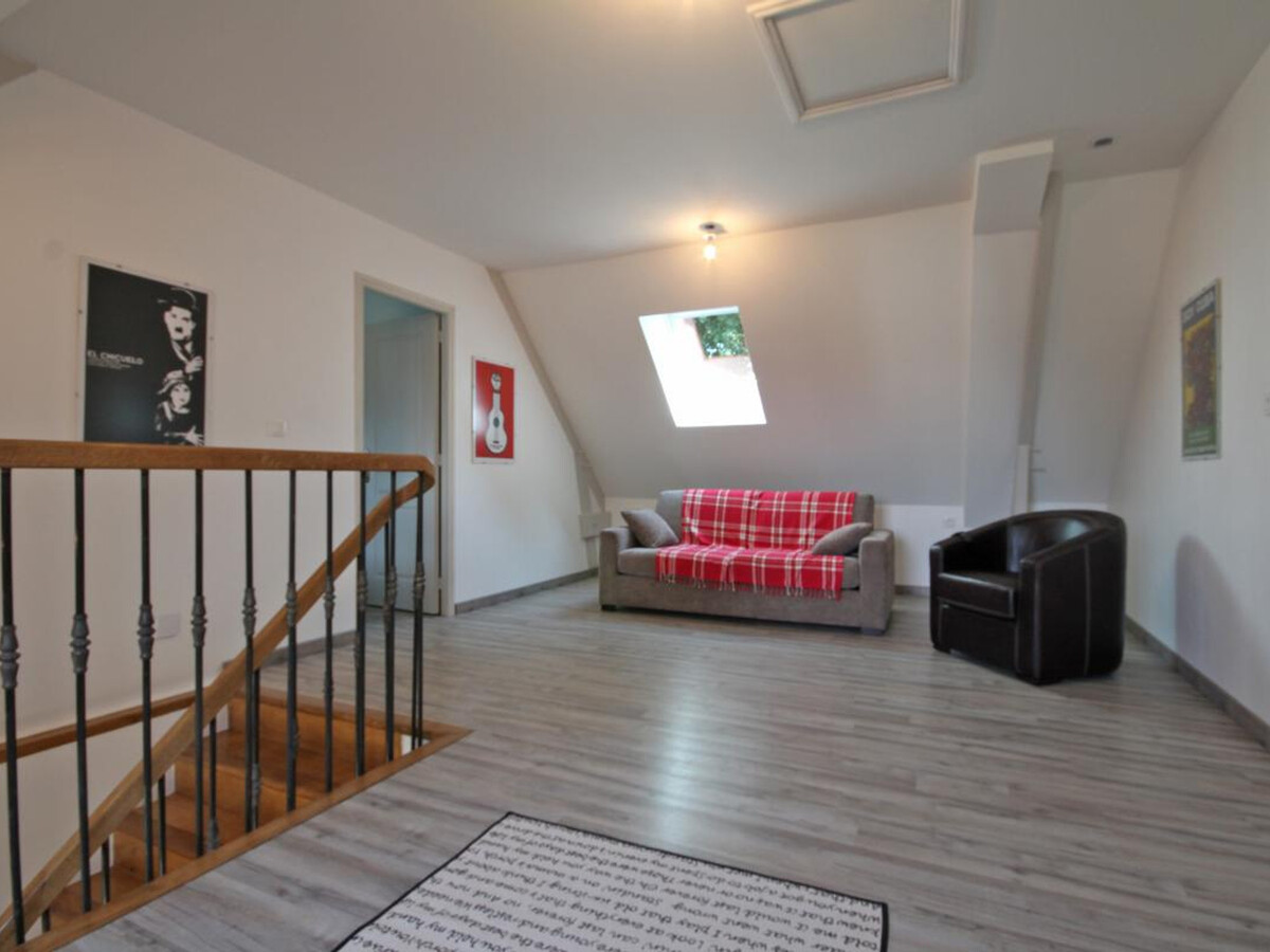 Gîte 9 personnes, 4 chambres, jardin 1600m² à Juvigny - Photo 15