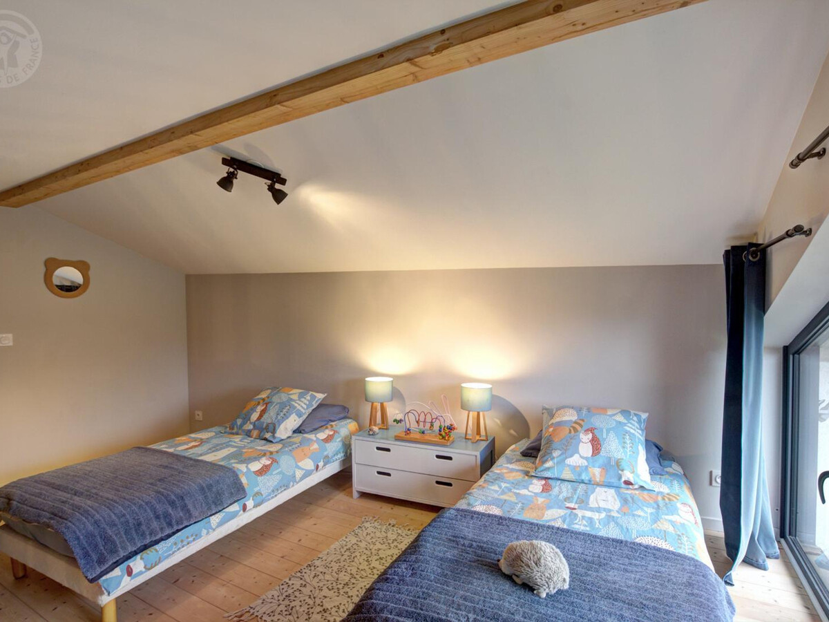 L'Atelier, gîte pierre et béton avec terrasse à Doizieux - Photo 11