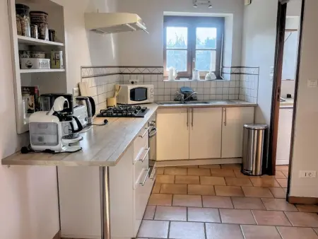 Gîte ferme XVIIe siècle 6 pers., piscine partagée : photo 5