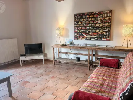 Gîte ferme XVIIe siècle 6 pers., piscine partagée : photo 10
