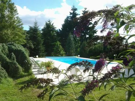 Gite dans ancienne étable rénovée, piscine à Moulins : photo 4