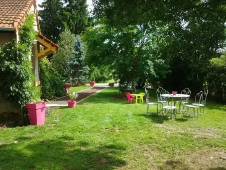 Gite dans ancienne étable rénovée, piscine à Moulins : photo 13