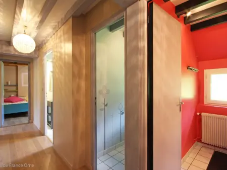 Maison spacieuse, animaux admis - 10 pers., Location Gite 10 personnes à La Sauvagère - Photo 13