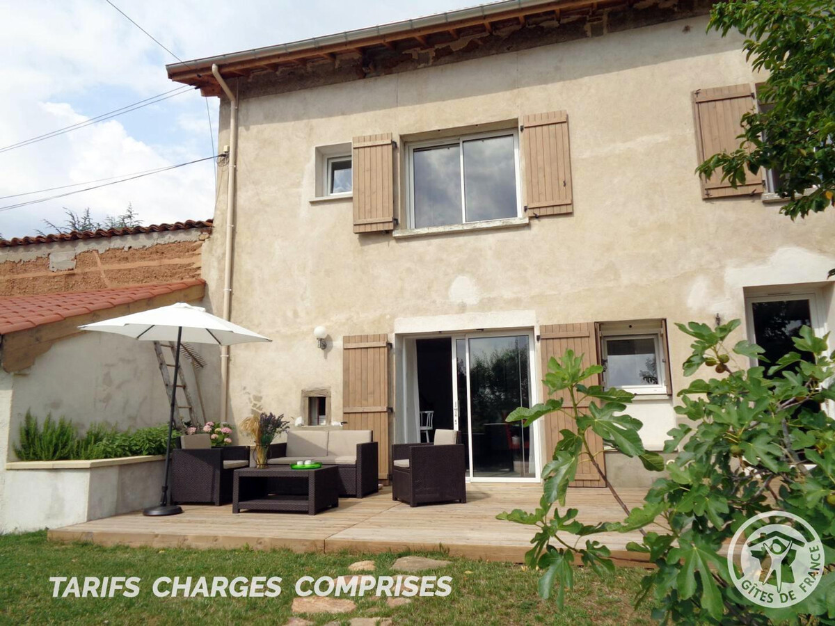 Gîte 72 m² jardin clos aux Monts du Lyonnais - Photo 1