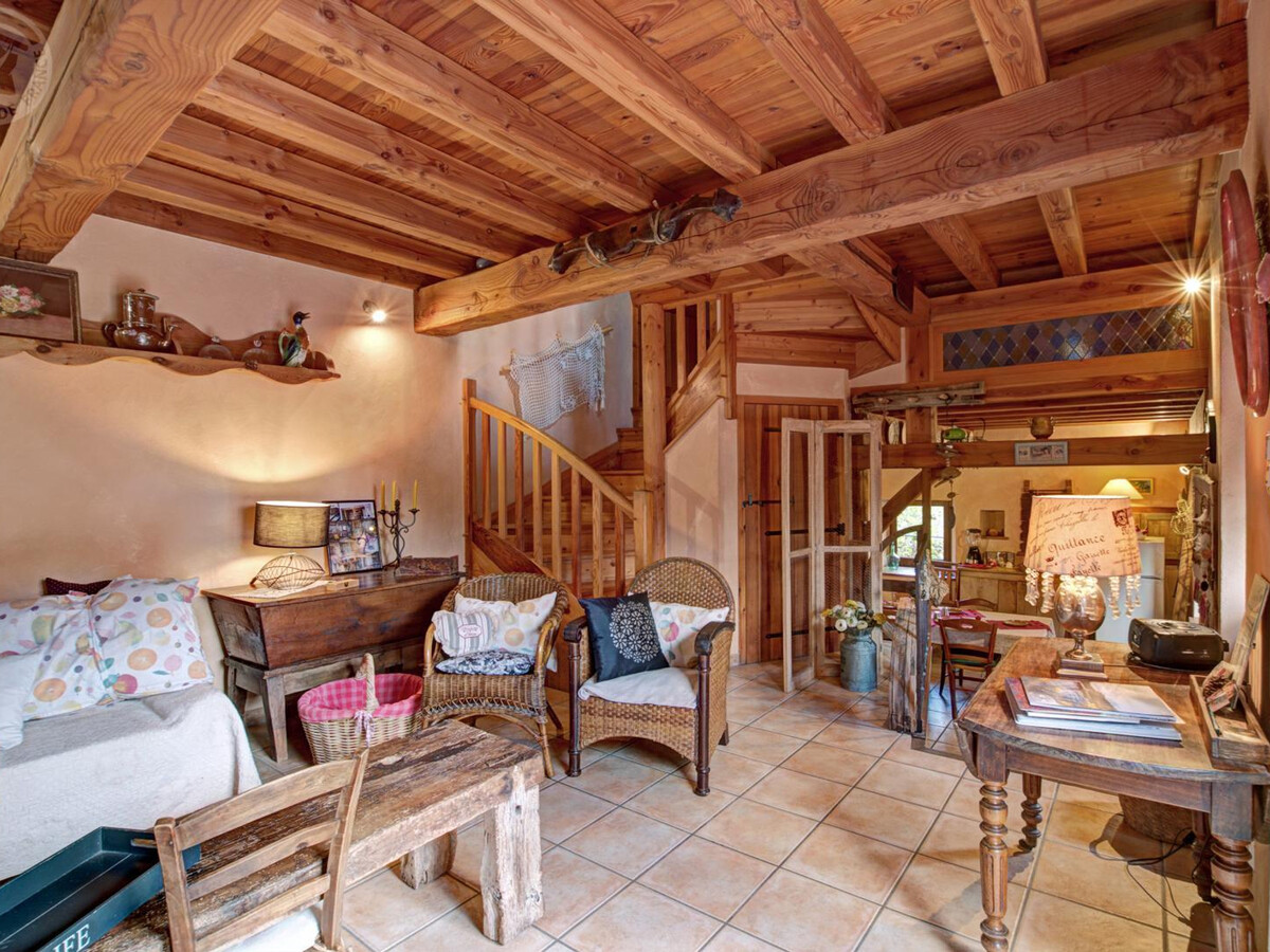 Gîte Les Noisettes à Cuinzier, 76 m², jardin clos - Photo 5