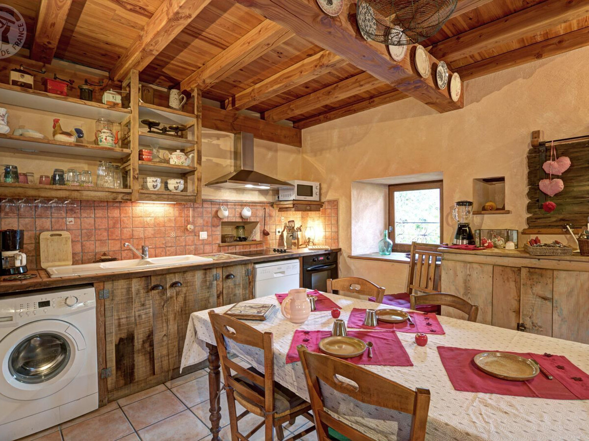 Gîte Les Noisettes à Cuinzier, 76 m², jardin clos - Photo 6