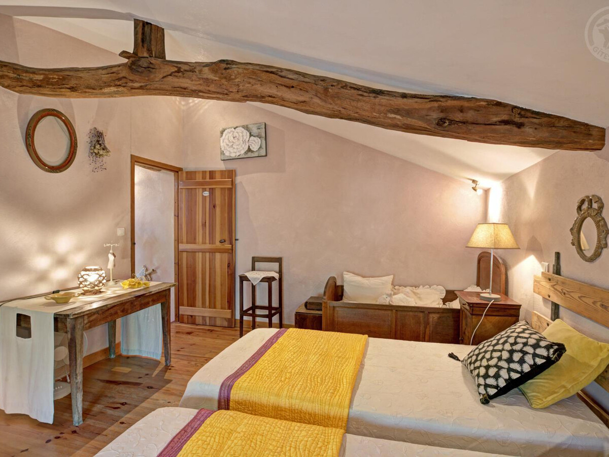 Gîte Les Noisettes à Cuinzier, 76 m², jardin clos - Photo 9