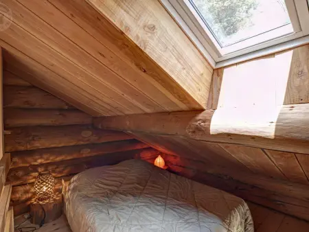 Chalet bois 40m² Saint-Martin-la-Sauveté, poêle inclus - Photo 9