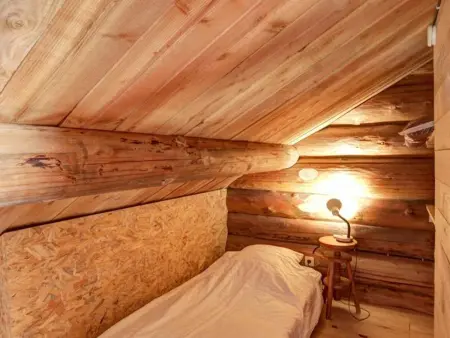 Chalet bois 40m² Saint-Martin-la-Sauveté, poêle inclus - Photo 10