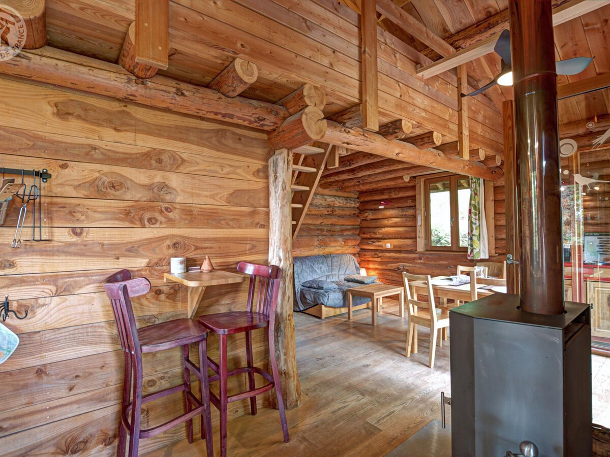 Chalet rustique 3 pers à Saint-Martin-la-Sauveté, poêle à bois - Photo 4