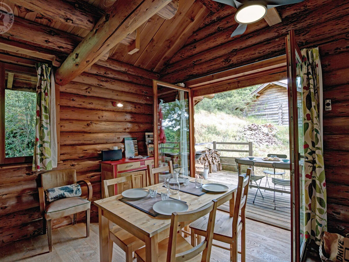 Chalet rustique 3 pers à Saint-Martin-la-Sauveté, poêle à bois - Photo 6