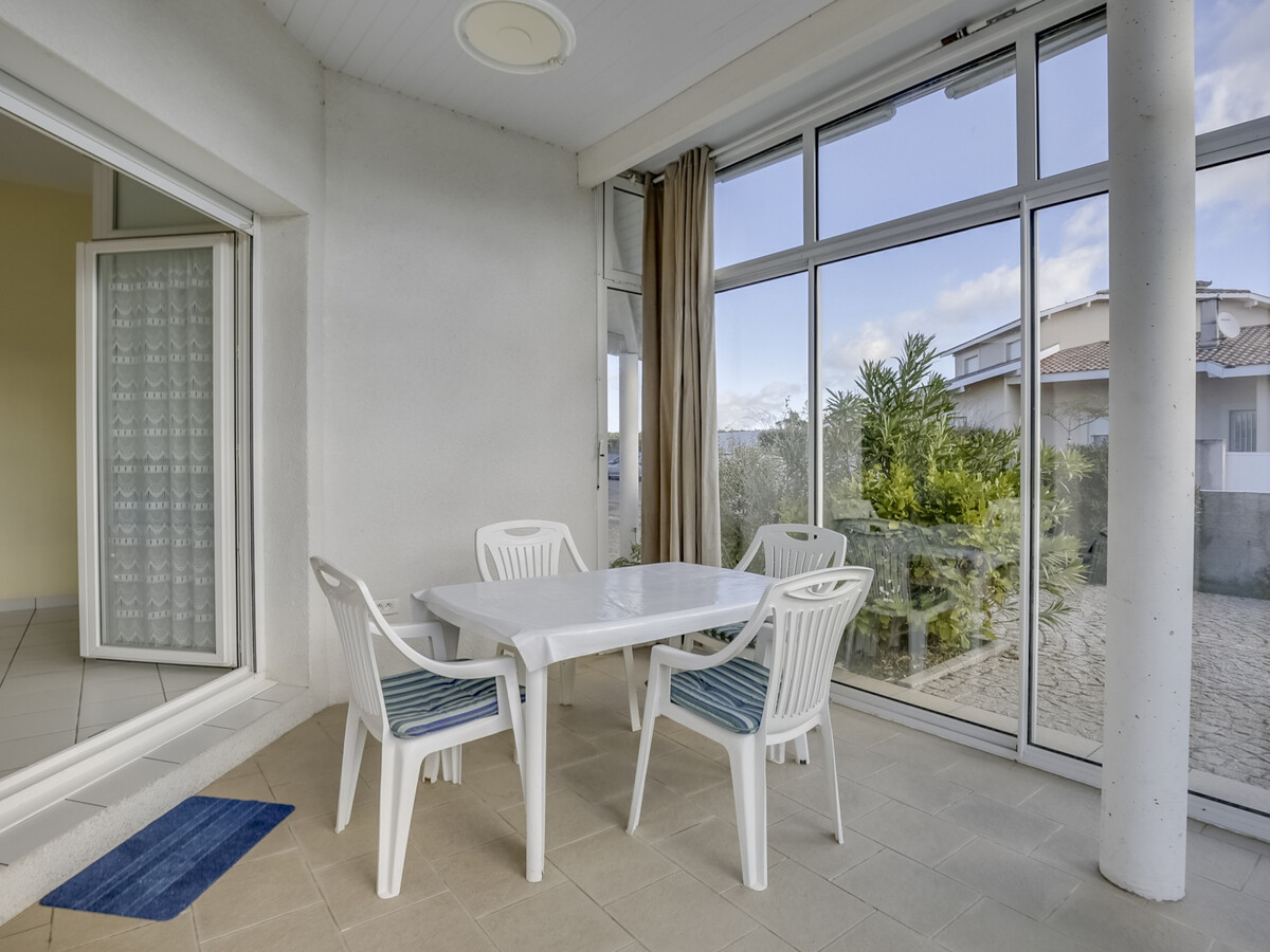 Maison 2 chambres avec véranda 150m² à 700m de la plage - Photo 7