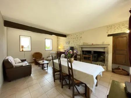 Maison de Bourg Avec Jardin et Wifi - Bures, Location Gite 6 personnes à Bures - Photo 14