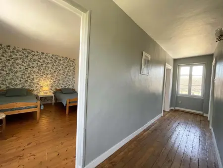 Maison de Bourg Avec Jardin et Wifi - Bures, Location Gite 6 personnes à Bures - Photo 18
